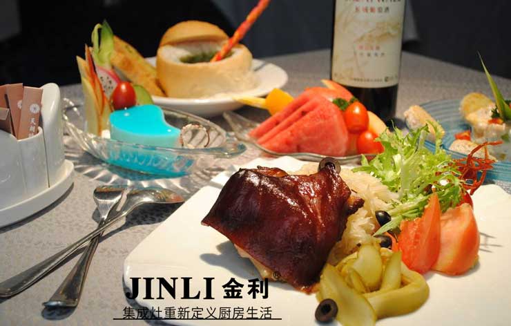 集成灶有什么優(yōu)點呢?這篇文章詳細告訴你
